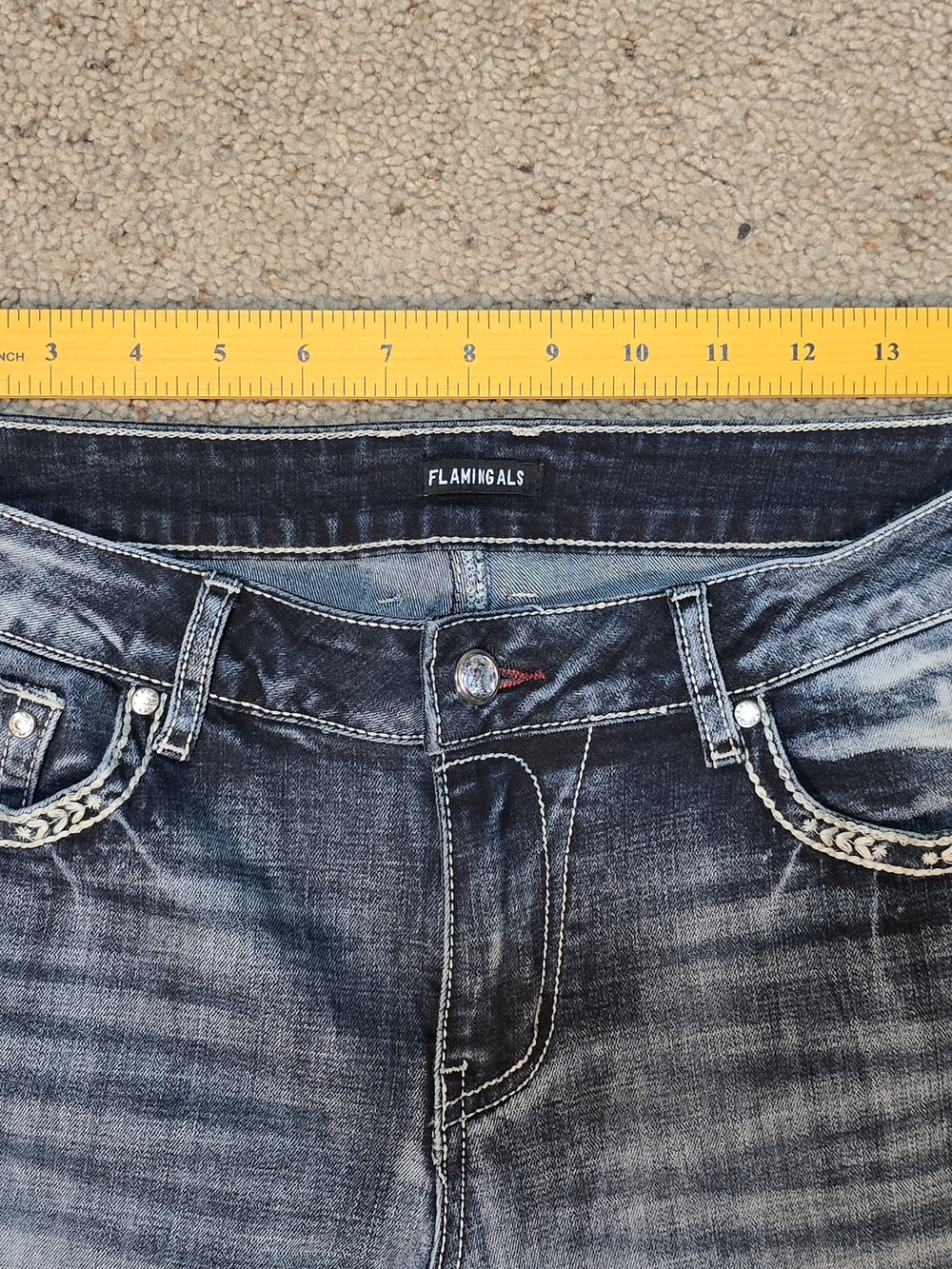 ✨ FLAMINGALS Rhinestone & Embroidered Mid-Rise Bootcut - Large - Picture 5 of 15
